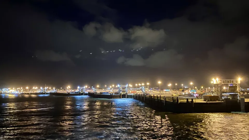 rüber auf die Insel: Calais, Frankreich, 4. November 2021
